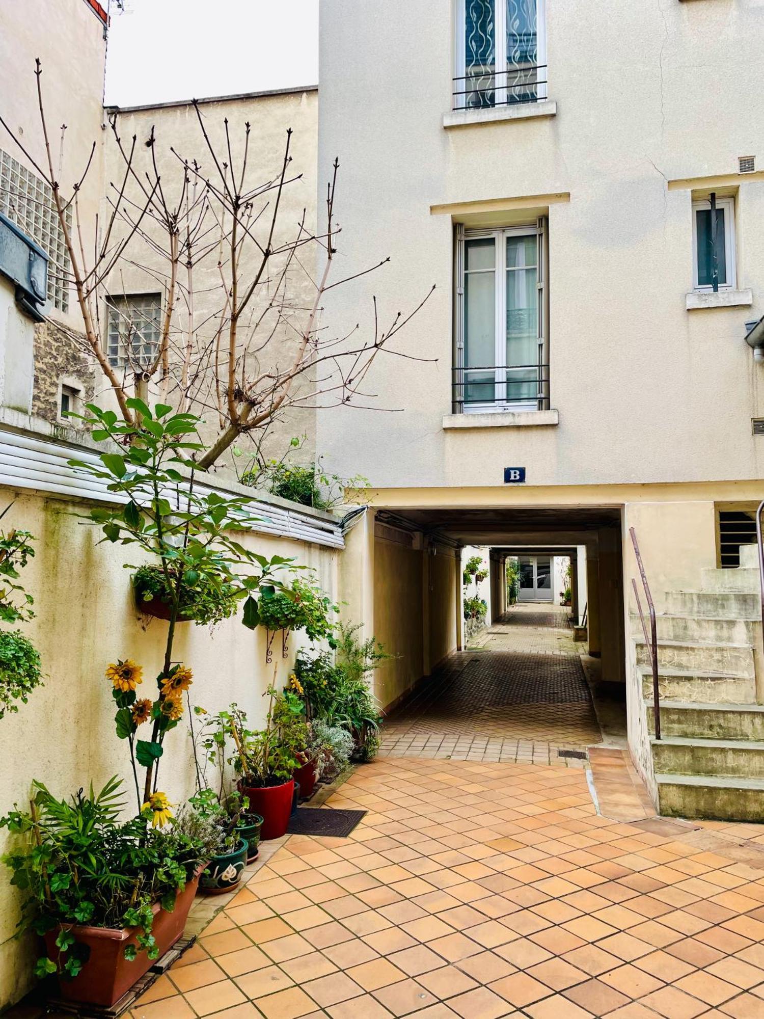 A 10 Min De La Defense Et A 20 Min De Paris Apartment Suresnes Luaran gambar